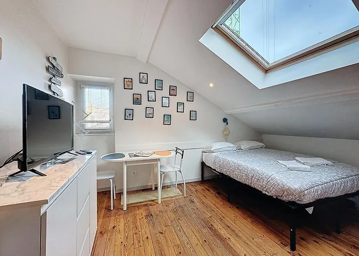 Avenue De La Republique - A 아파트 *